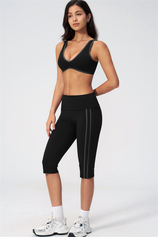 The Evoke Capri Leggings