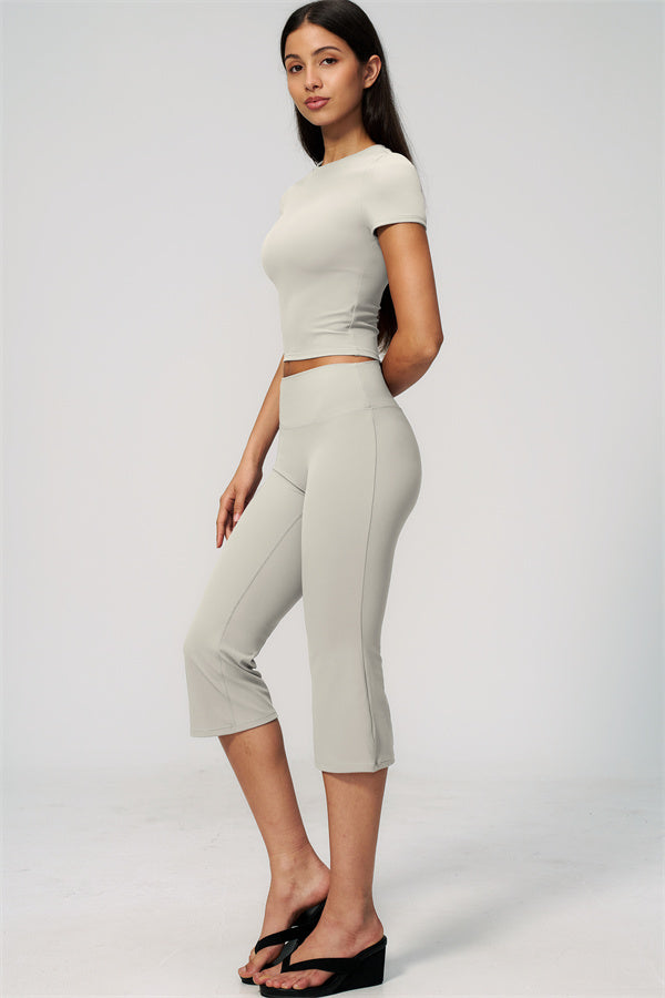 The Zura T-shirt Capri Leggings 2-Piece Set
