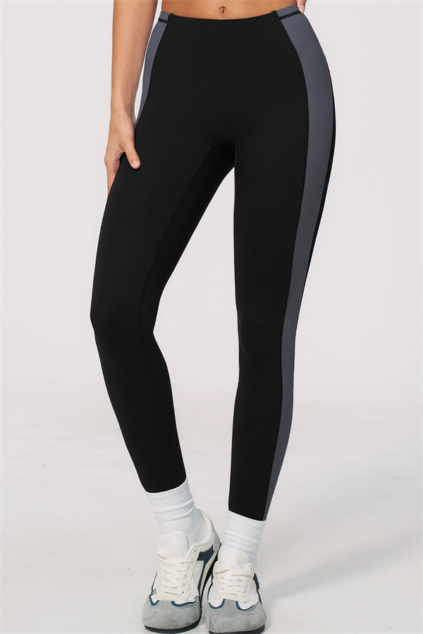 The Sandstone Tank Top Leggings 2-Piece Set