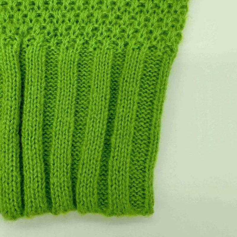 Women’s Mock Turtleneck Sweater