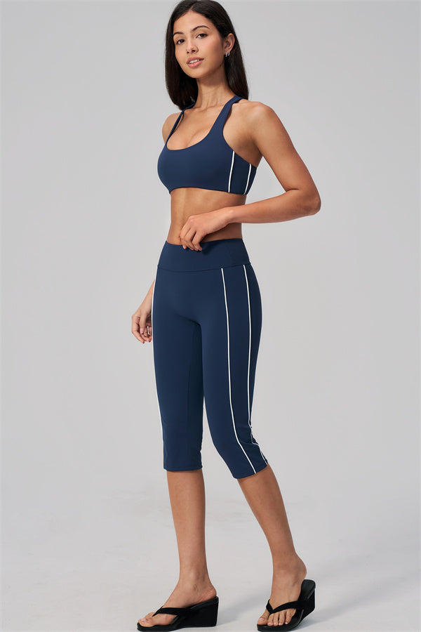 The Breathe Sports Bra Capri Leggings 2-Piece Set