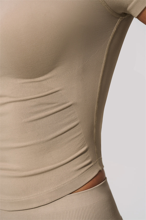 The Velvetine T-shirt