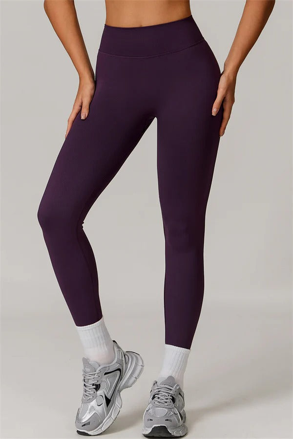 The Nova Luxe Sports Bra Leggings 2-Piece Set
