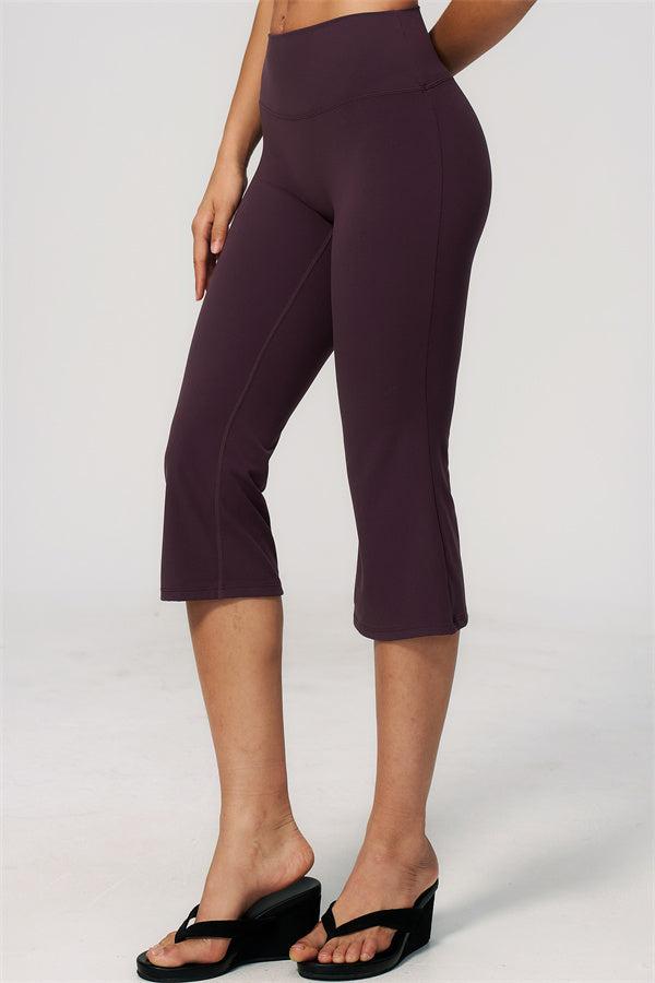 The Zura T-shirt Capri Leggings 2-Piece Set