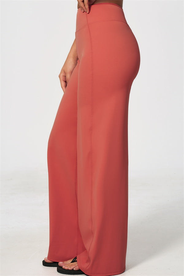 The RiseFit Tank Top Straight Leg Pants 2-Piece Set