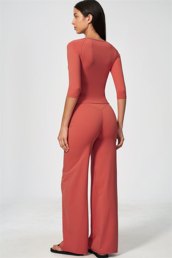 The RiseFit Straight Leg Pants