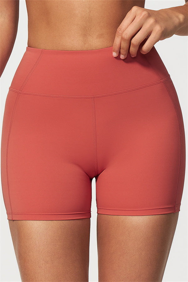 The RiseFit Sports Bra Shorts 2-Piece Set