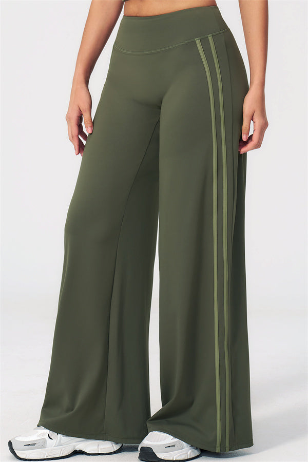 The Evoke Crop Top Straight Leg Pants 2-Piece Set