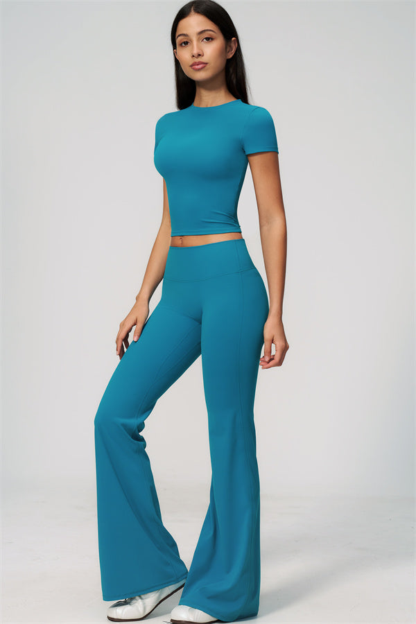 The Zura T-shirt Flared Leggings 2-Piece Set