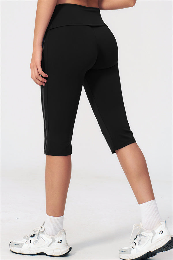 The Evoke Sports Bra Capri Leggings 2-Piece Set