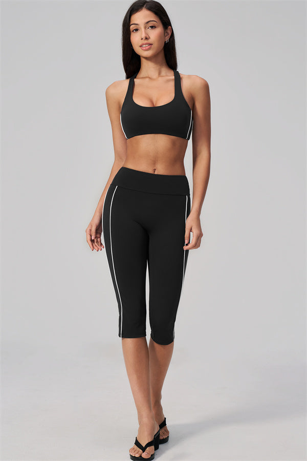 The Breathe Sports Bra Capri Leggings 2-Piece Set