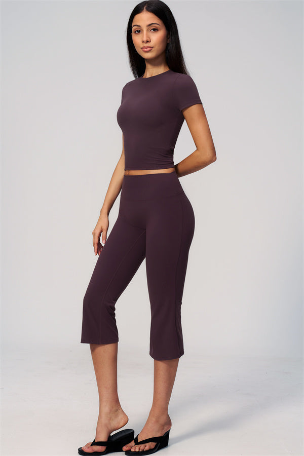 The Zura T-shirt Capri Leggings 2-Piece Set