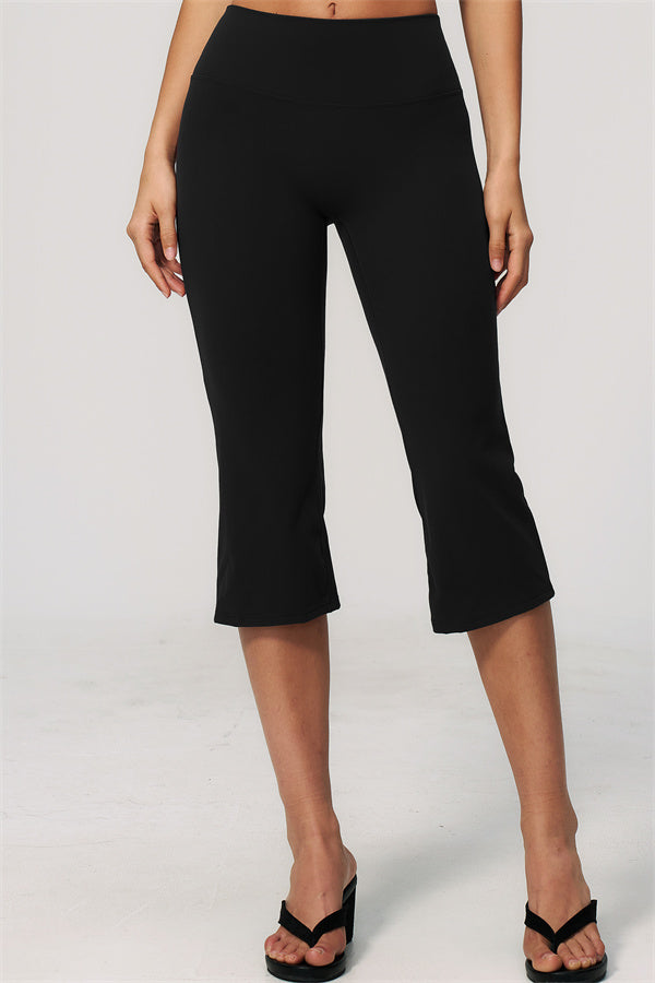 The Zura T-shirt Capri Leggings 2-Piece Set
