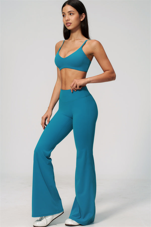 The Zura Sports Bra Flared Leggings 2-Piece Set