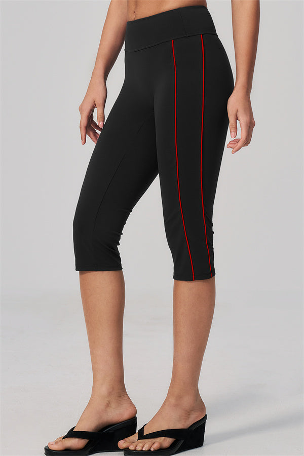 The Breathe Crop Top Capri Leggings 2-Piece Set