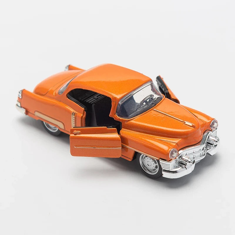 1:32 Alloy Diecast CadillacS Vintage Car Model Classic Pull Back Car Miniature Vehicle Replica For Collection Gift for Kids