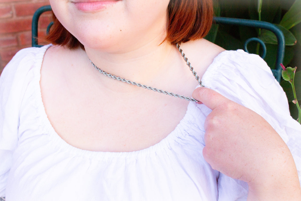 Twisted Chain-Titanium Necklace