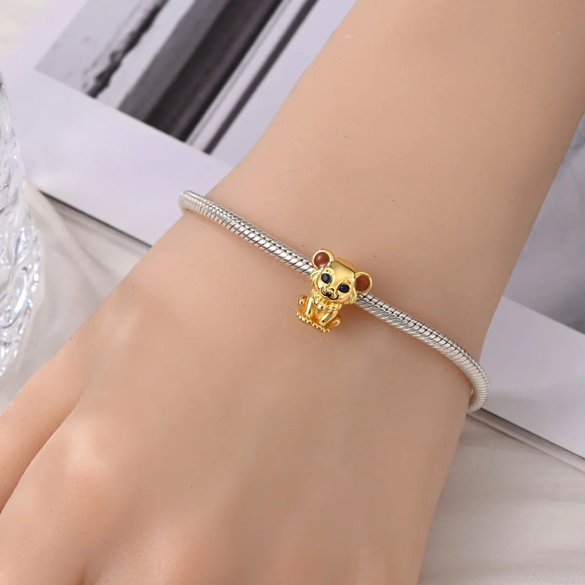 DSN 925 Silver King Of The Grasslands 2026 Charm Beads Pendant Fits Bracelet Necklace DIY Women Festival Party Jewelry Gifts