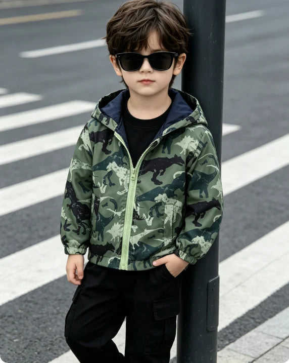 Spring and Autumn hooded thin jacket, fashionable and versatile, suitable for boys aged 1-7