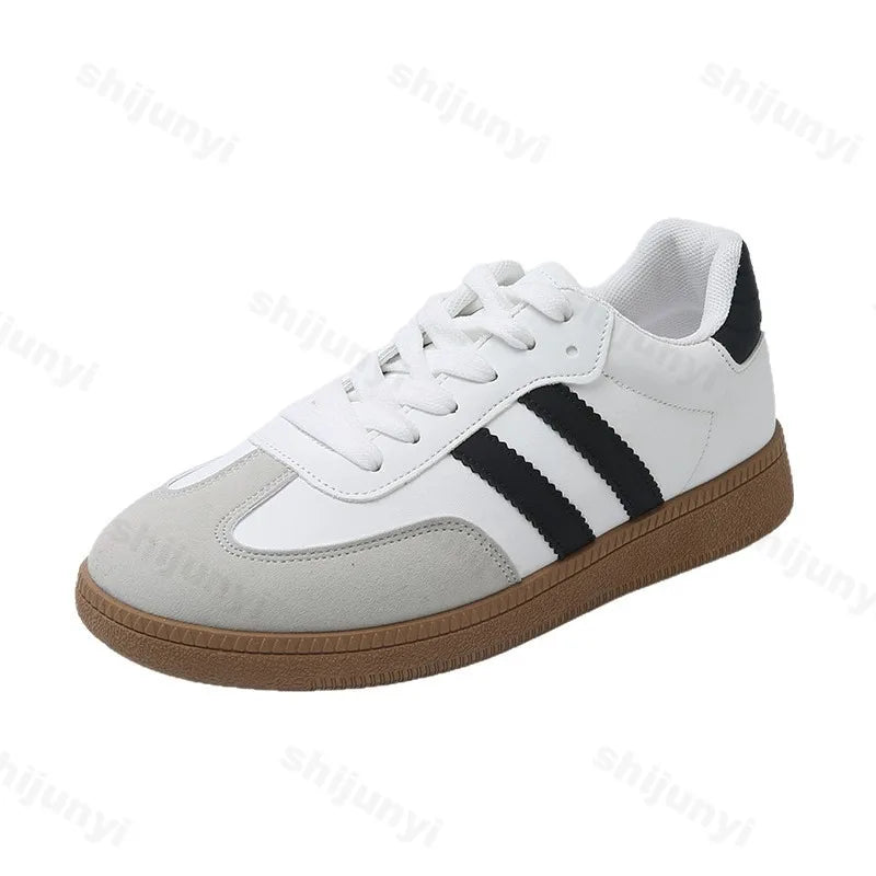Autumn Women Casual Sports Shoes 2025 Comfortable Non Slip Outdoor Casual Shoes Soft Sole Retro Female Sneakers Zapatos Mujer