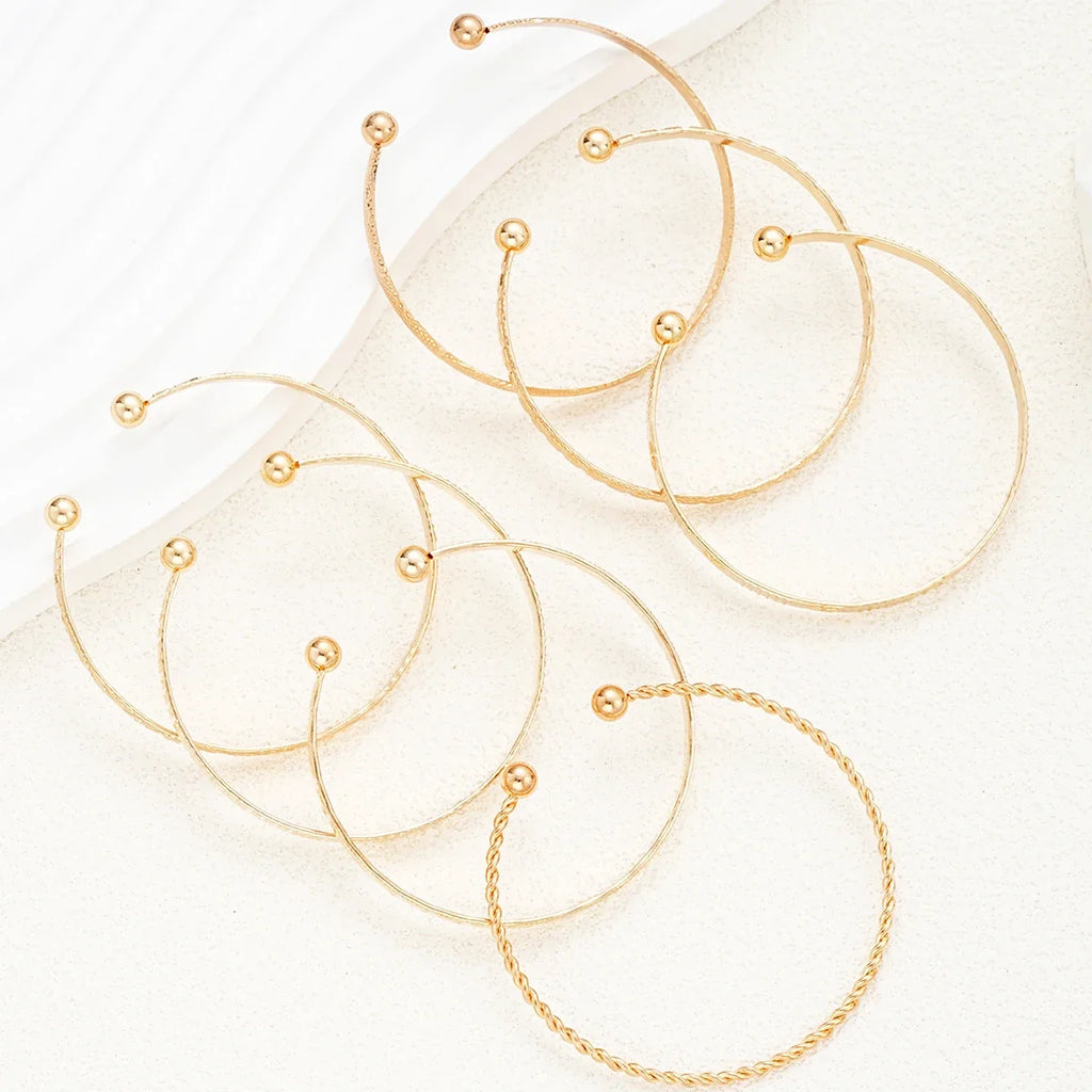 7 Pcs/Set Punk Gold Color Bracelets for Women Streetwear Goth Heart Prints Metal Design Open Bangle Fashion Jewelry Gifts 2024