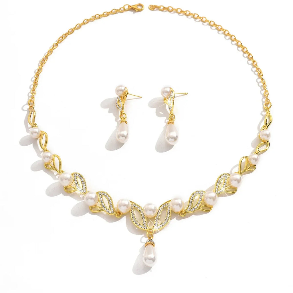 Ladies' Fashionable Design, Imitation Pearl Necklace, Earrings, Jewelry Set Suitable for Weddings, Gatherings, Holidays, Gifts