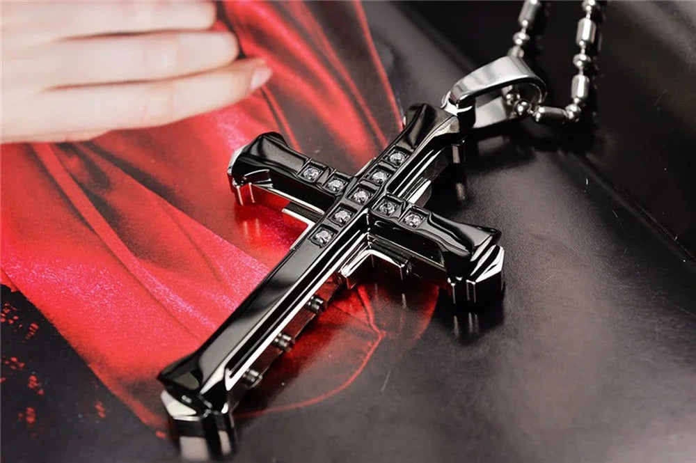 2024 New Male Crystal Cross Jesus Pendant Gold/Black/Blue Color Zirconia Cross Pendant Necklace Stainless Steel Jewelry