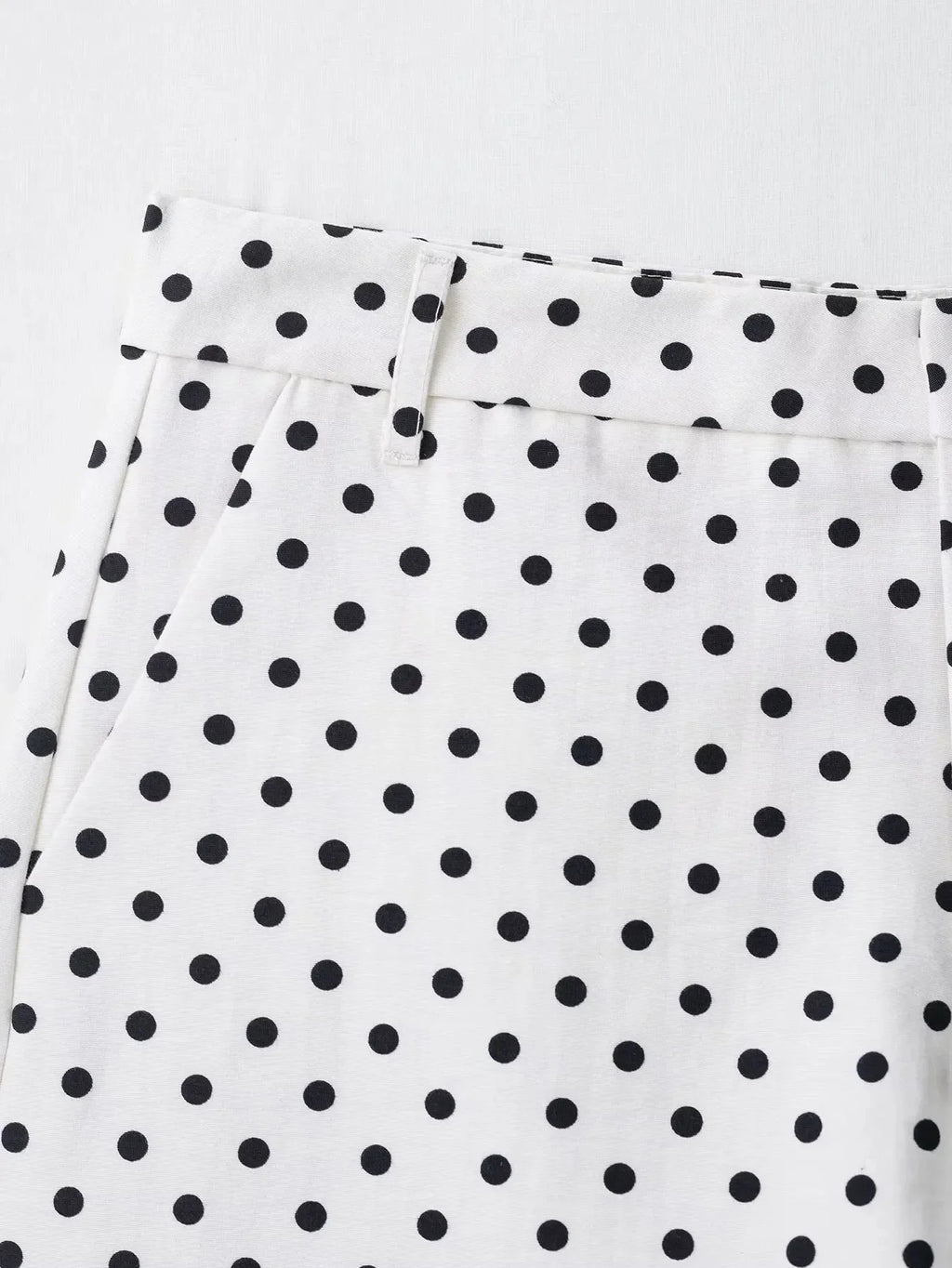 HH Fashion Women's Polka Dot Print Short Coats Autumn Long Sleeves Turtleneck Zipper With Pockets Drawstring Casual Jacket