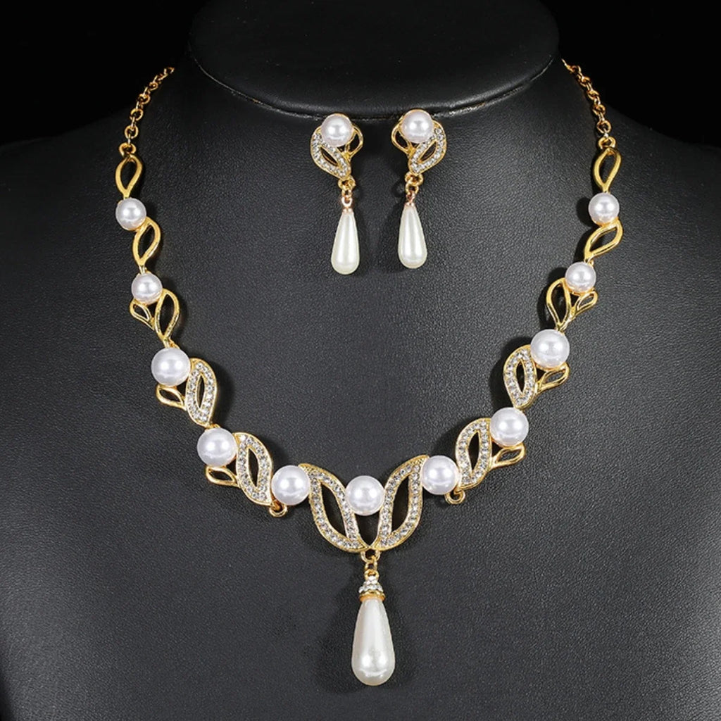 Ladies' Fashionable Design, Imitation Pearl Necklace, Earrings, Jewelry Set Suitable for Weddings, Gatherings, Holidays, Gifts
