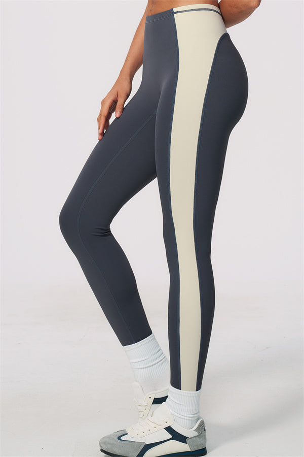The Sandstone Tank Top Leggings 2-Piece Set