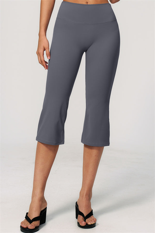 The Zura T-shirt Capri Leggings 2-Piece Set