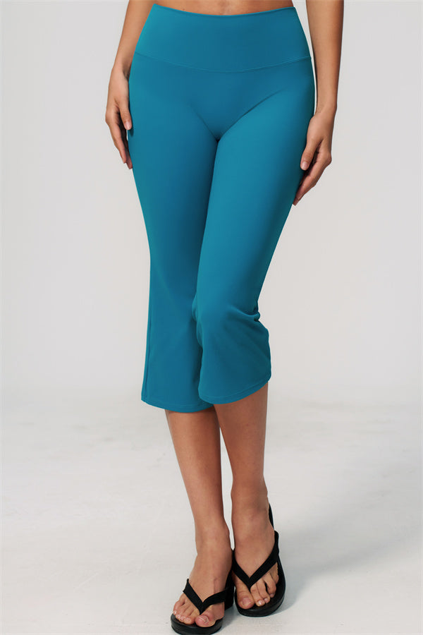 The Zura T-shirt Capri Leggings 2-Piece Set