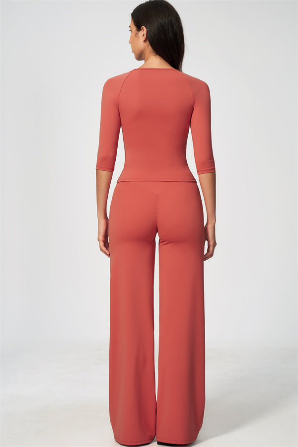 The RiseFit Straight Leg Pants