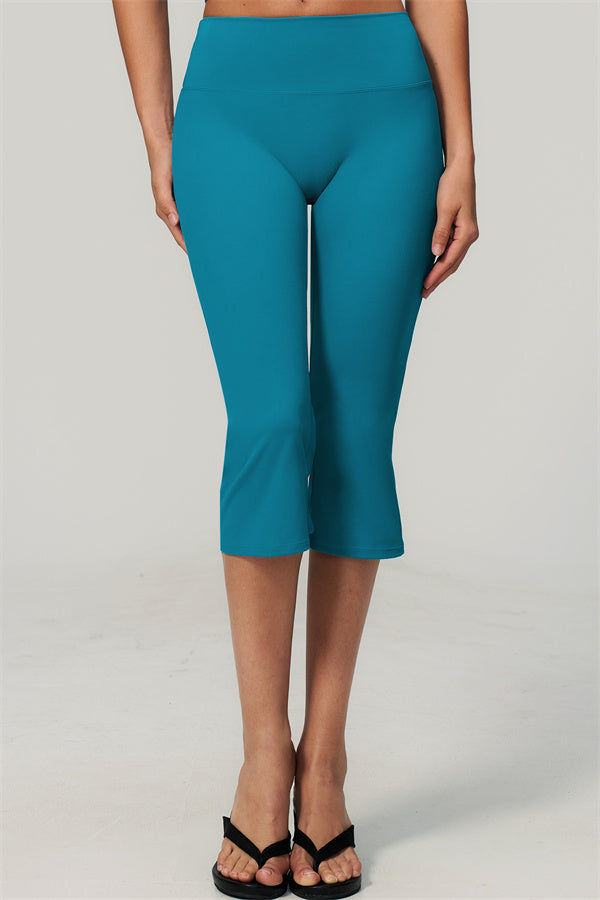 The Zura Tank Top Capri Leggings 2-Piece Set