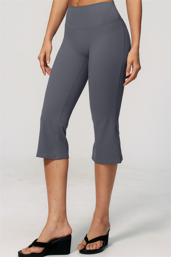 The Zura T-shirt Capri Leggings 2-Piece Set