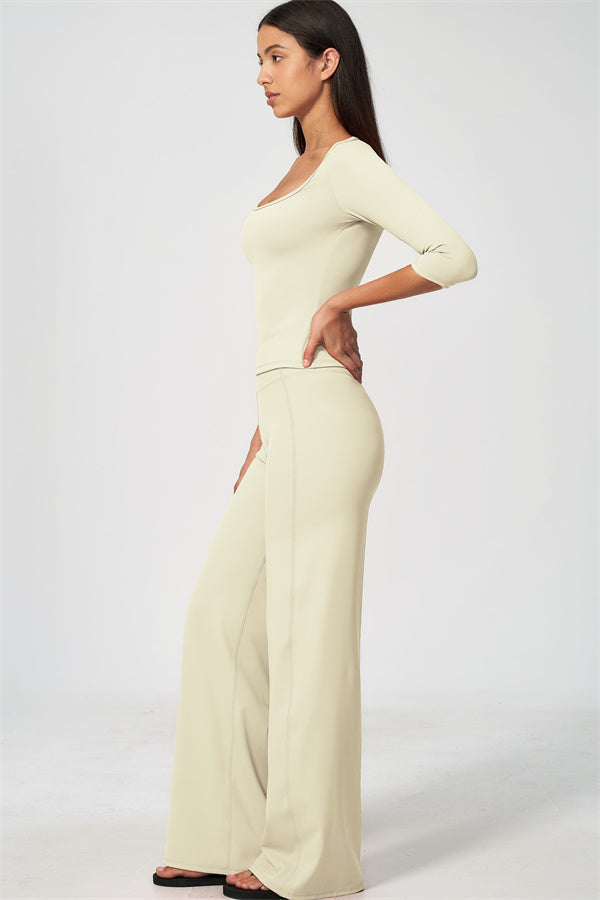 The RiseFit Straight Leg Pants