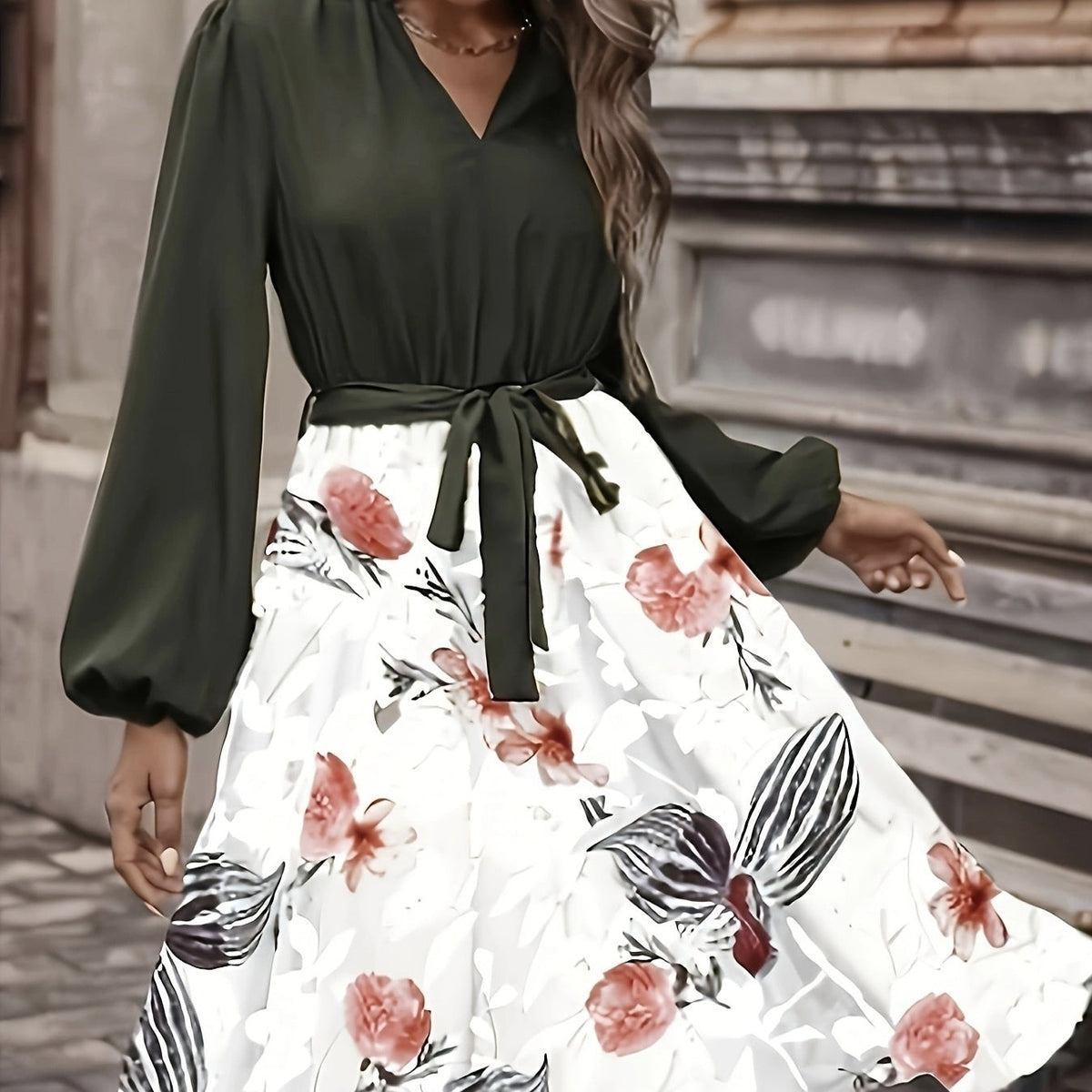 Ladies' Fashion Printed V-neck Waist Strap Casual Dress