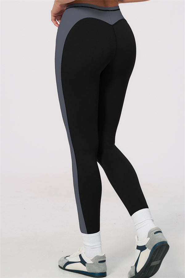 The Sandstone Tank Top Leggings 2-Piece Set