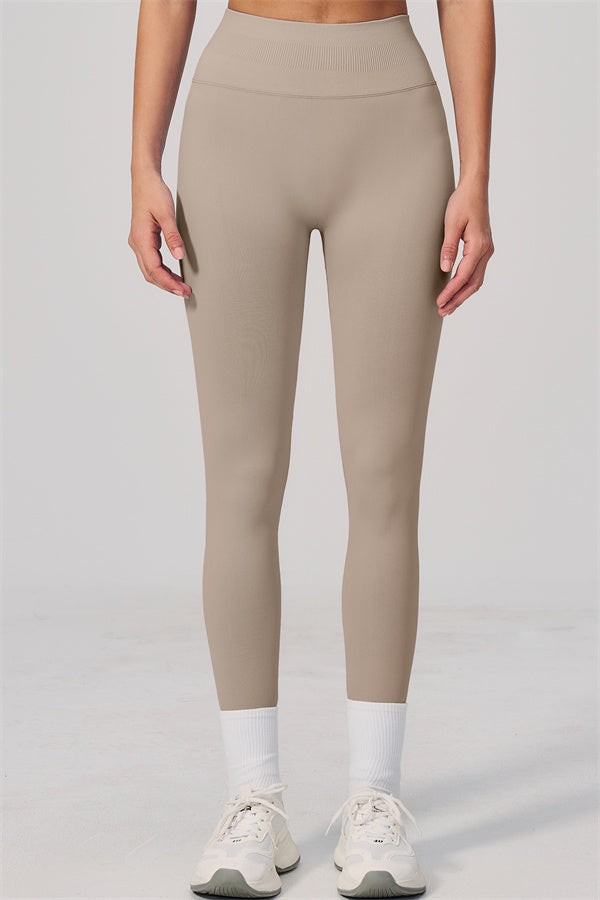 The Horizon Crop Top Leggings 2-Piece Set