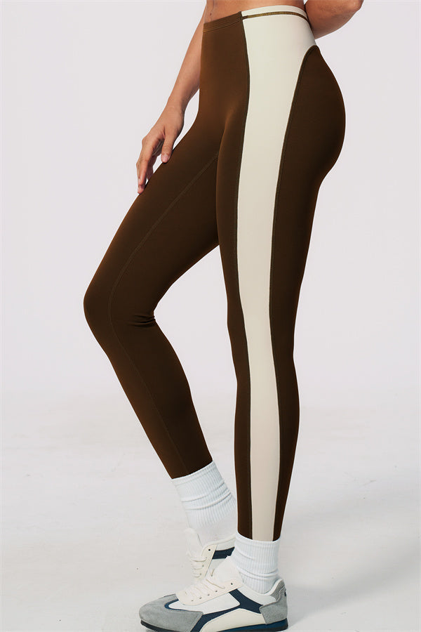 The Sandstone Tank Top Leggings 2-Piece Set