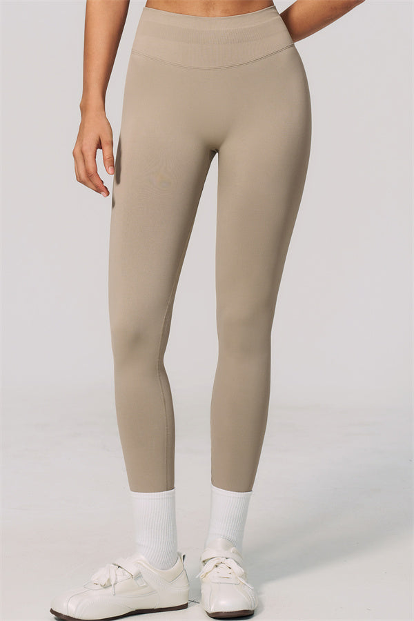 The Velvetine Tank Top Leggings 2-Piece Set