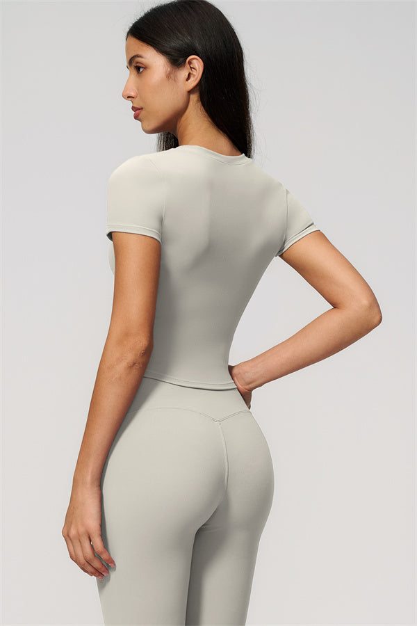 The Zura T-shirt Capri Leggings 2-Piece Set