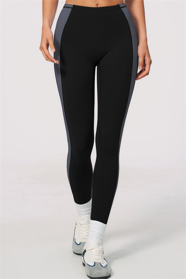 The Sandstone Tank Top Leggings 2-Piece Set