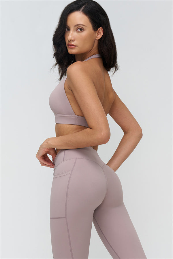 The BoldFit Sports Bra Leggings 2-Piece Set