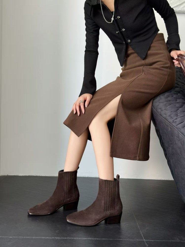 Women’s Retro Square-Toe Mid-Heel Chunky Leather Boots