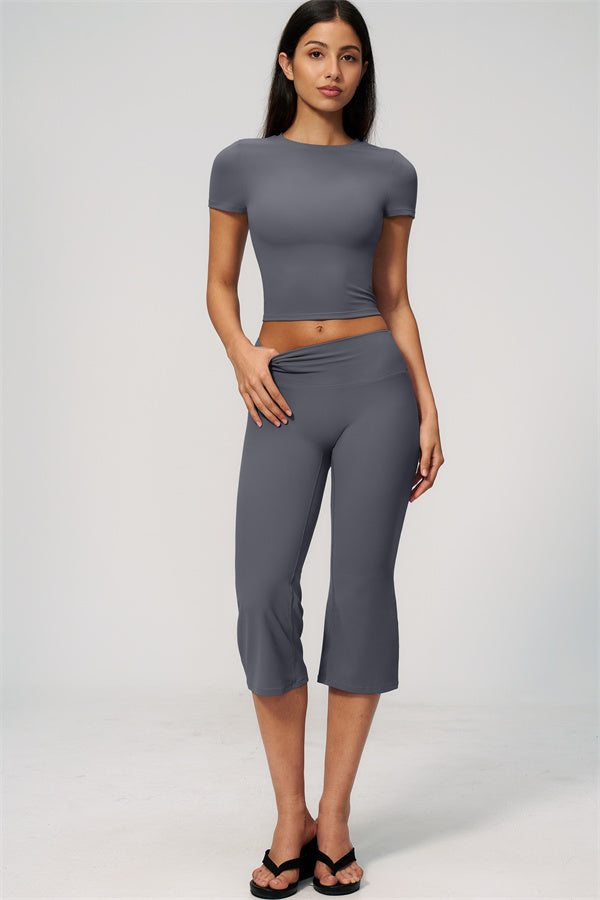 The Zura T-shirt Capri Leggings 2-Piece Set