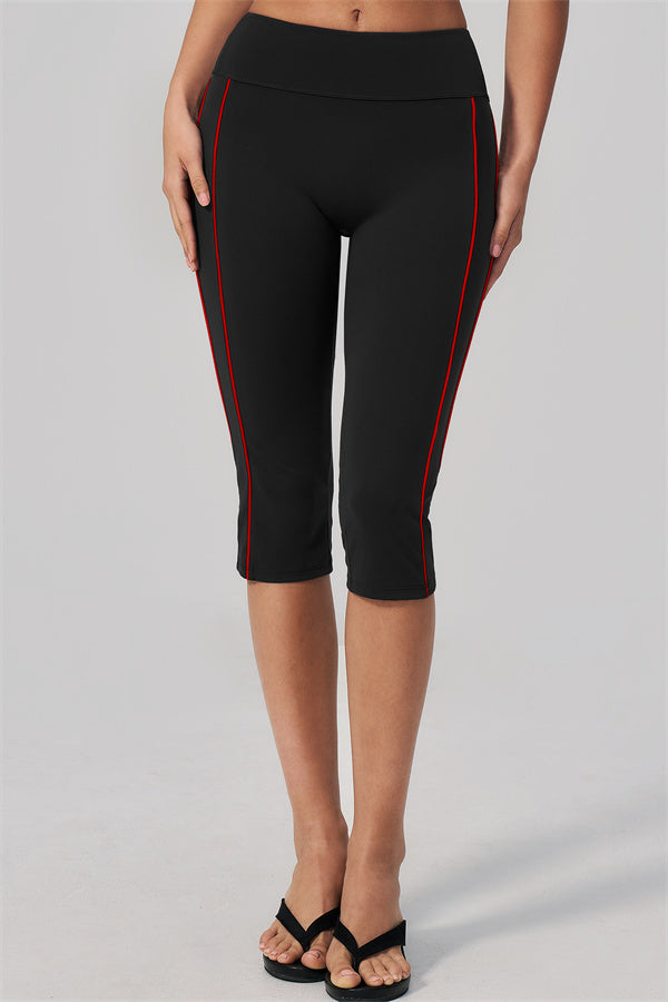 The Breathe Crop Top Capri Leggings 2-Piece Set
